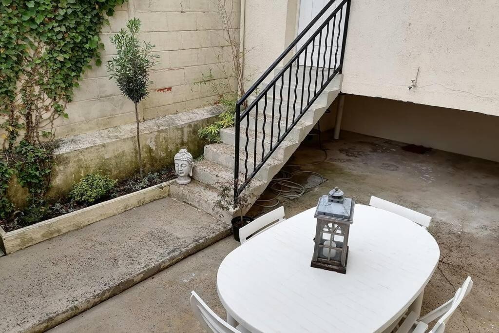 Apartment Les Etapes Chartraines Parking Wifi Jaccuzi